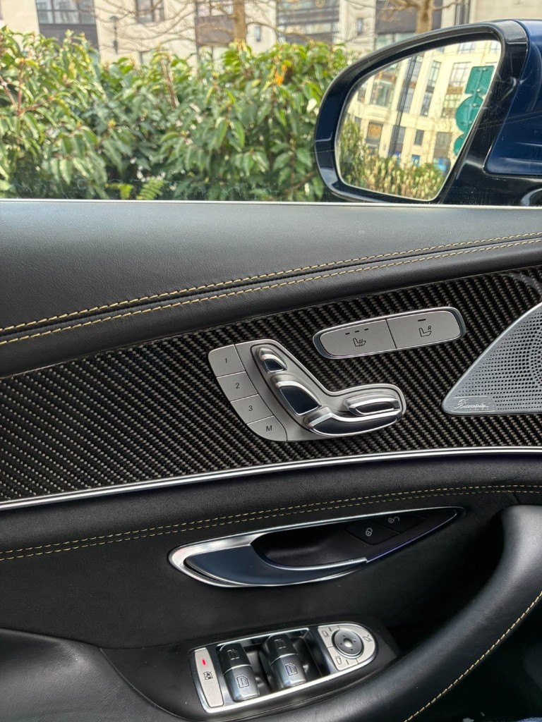 Mercedes AMG GT63 - intérieur 1