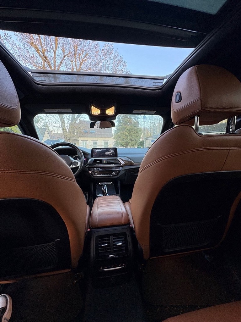 BMW X3M - intérieur 2