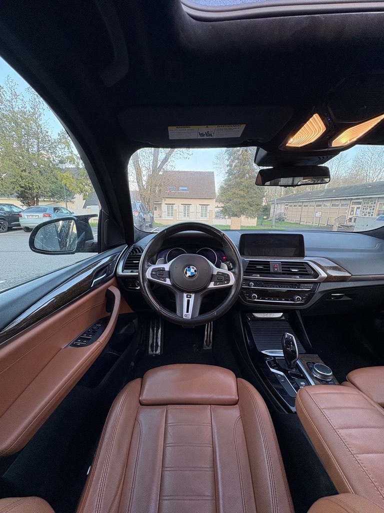 BMW X3M - intérieur 3